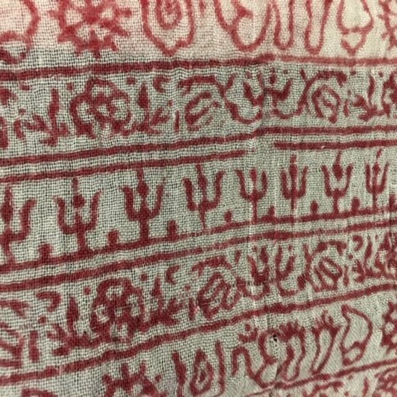 **Lovely Hindi Scarf from India Beliefs & Ideals Symbols Natural Fibers 35"x 76" - Picture 10 of 16
